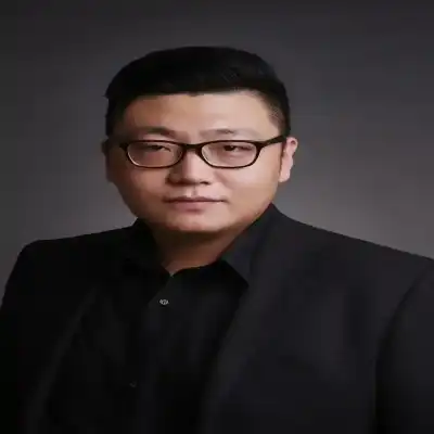 黄浩岩